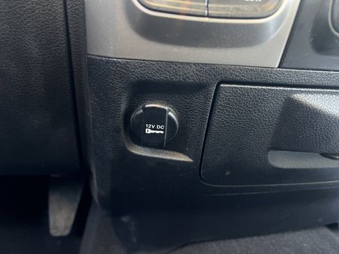 Used 2018 RAM 1500 Big Horn image 25