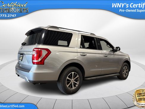 Used 2020 Ford Expedition XLT RWD image 7