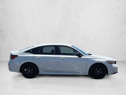 Used 2026 Honda Civic Sport image 4