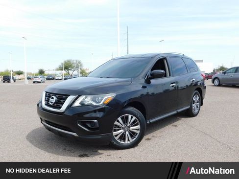 Used 2019 Nissan Pathfinder S AWD/4WD image 1