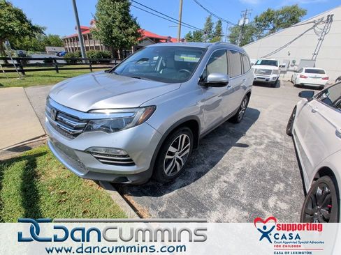 Used 2017 Honda Pilot Elite image 1