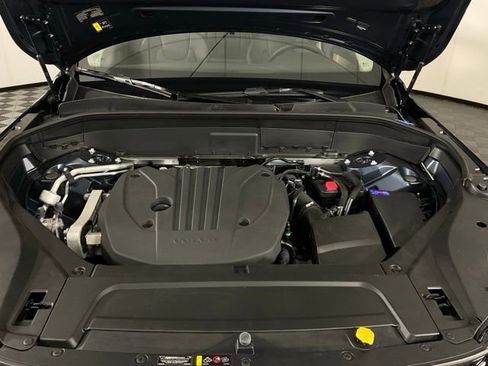New 2026 Volvo XC90 B5 Plus w/ Protection Package Premier image 43