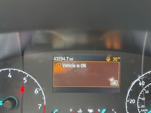 Used 2023 Ford Transit 350 XLT image 9