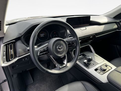 Used 2024 MAZDA CX-90 3.3 Turbo w/ Preferred Plus image 11