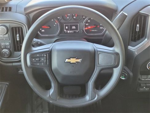 Used 2024 Chevrolet Silverado 2500 W/T image 10
