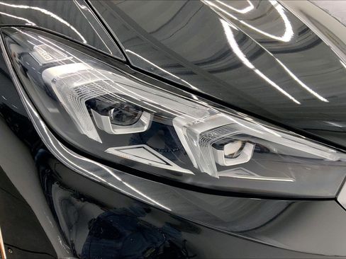 Used 2024 BMW 330i xDrive Sedan w/ Convenience Package image 30