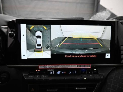 New 2026 Toyota Camry XLE AWD/4WD image 8