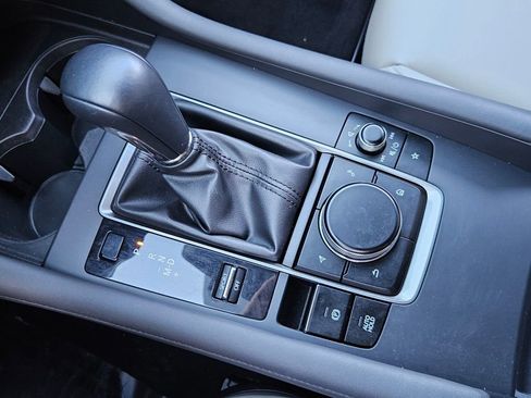 Used 2020 MAZDA MAZDA3 Hatchback image 33