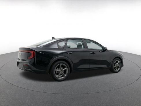 Used 2026 Kia K4 FWD image 9
