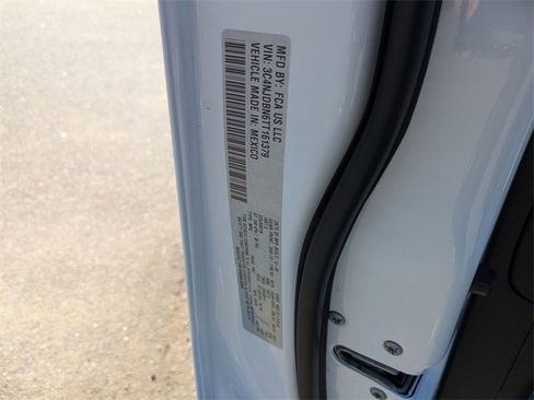 New 2026 Jeep Compass Latitude image 32