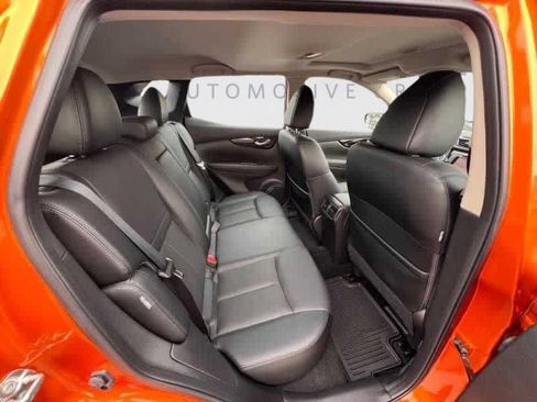 Certified 2022 Nissan Rogue Sport SL w/ Premium Package image 18