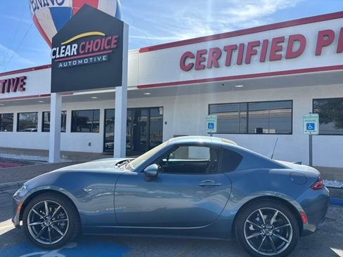 Used 2017 MAZDA MX-5 Miata RF Grand Touring image 4