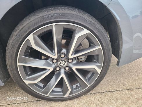 Used 2020 Toyota Corolla SE image 30