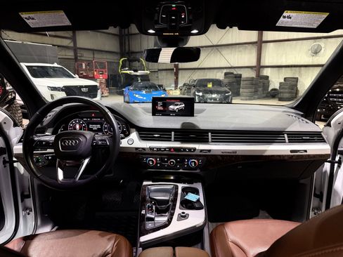 Used 2019 Audi Q7 2.0T Premium Plus AWD/4WD image 29