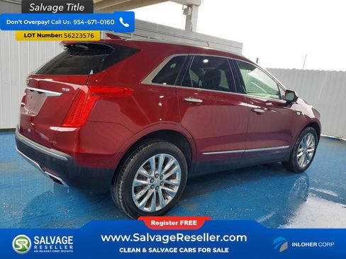 Used 2017 Cadillac XT5 Platinum w/ Driver Assist Package AWD/4WD image 4