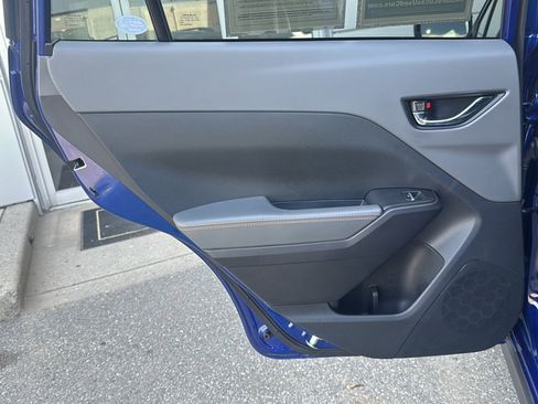 Certified 2024 Subaru Crosstrek 2.5i Limited AWD/4WD image 14