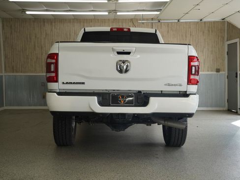 Used 2024 RAM 2500 Laramie w/ Safety Group AWD/4WD image 8