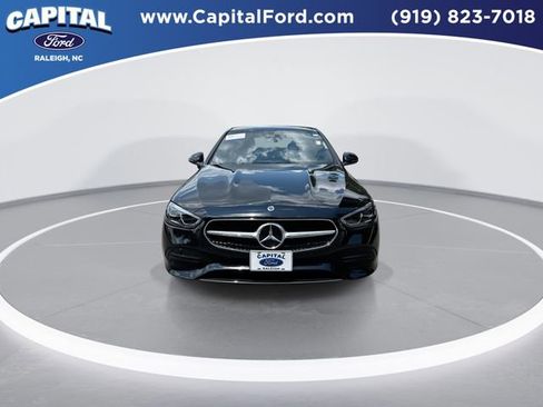 Used 2025 Mercedes-Benz C 300 4MATIC Sedan image 3