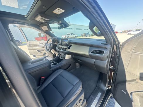 Certified 2024 Chevrolet Tahoe Z71 w/ Luxury Package AWD/4WD image 30