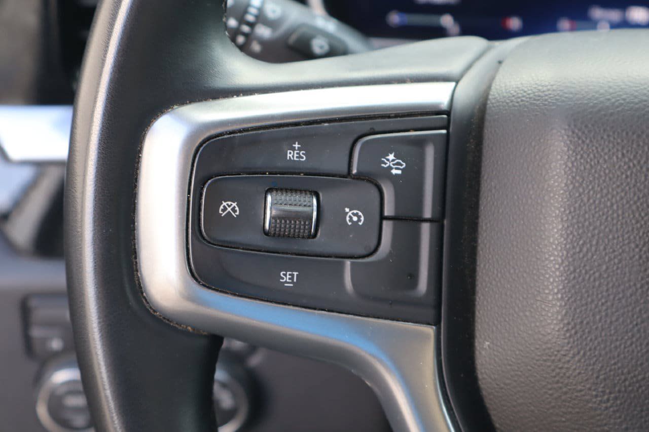 Used 2026 Chevrolet Silverado 2500 LT AWD/4WD image 12