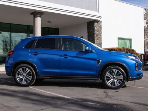 Used 2024 Mitsubishi Outlander Sport SE image 8