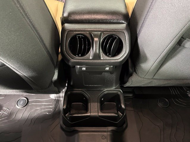 Used 2026 Jeep Wrangler Unlimited Sport AWD/4WD image 40