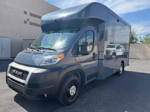Used 2022 RAM ProMaster 3500 w/ Fleet Safety Group FWD image 3