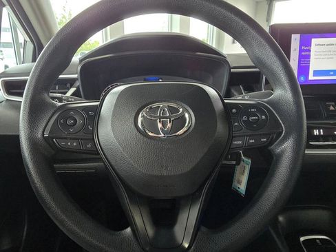Used 2023 Toyota Corolla LE FWD image 26