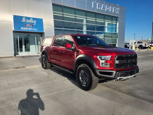 Used 2019 Ford F150 Raptor w/ Equipment Group 802A Luxury image 3