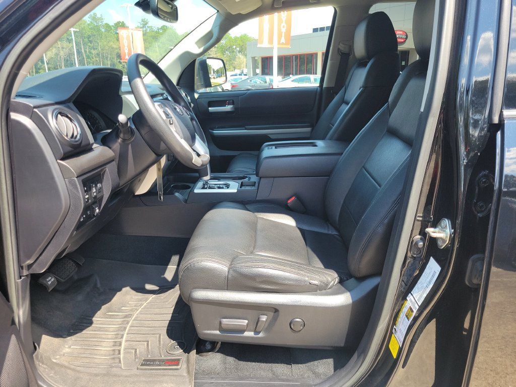 Used 2020 Toyota Tundra SR5 w/ SR5 Upgrade Package AWD/4WD image 14