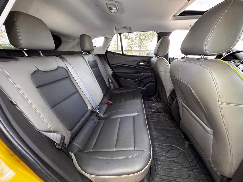Used 2025 Chevrolet Trax ACTIV w/ Sunroof Package FWD image 48