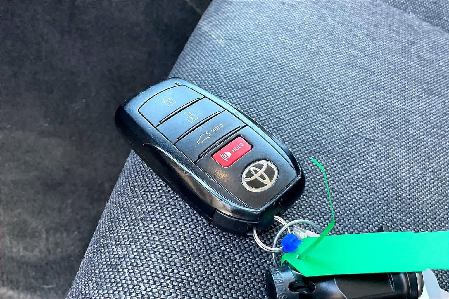 Used 2025 Toyota Camry LE FWD image 14