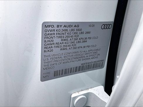 New 2025 Audi Q5 Premium Plus AWD/4WD image 8