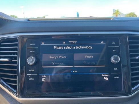 Used 2021 Volkswagen Atlas SEL R-Line image 24