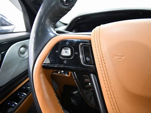 Used 2022 Lincoln Aviator Black Label w/ Dynamic Handling Package image 22