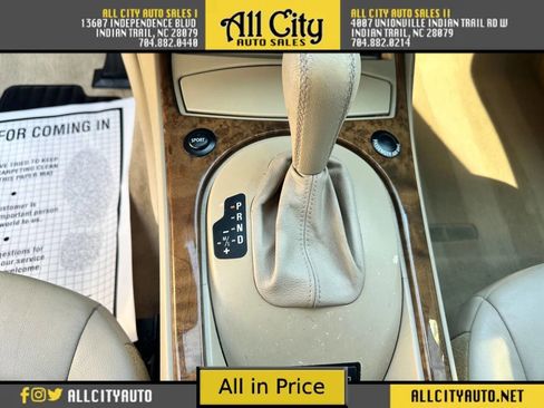 Used 2005 BMW Z4 2.5i image 13