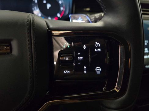 Used 2025 Land Rover Range Rover Sport SV Edition Two image 33