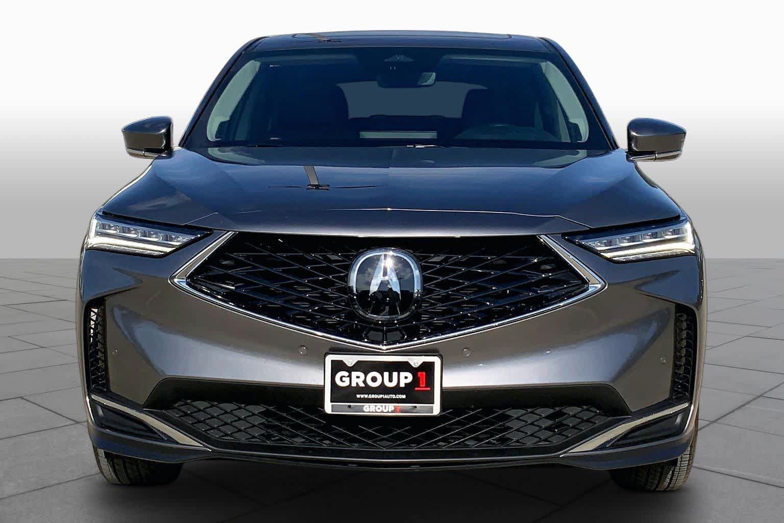 Used 2025 Acura MDX w/ Technology Package FWD image 4