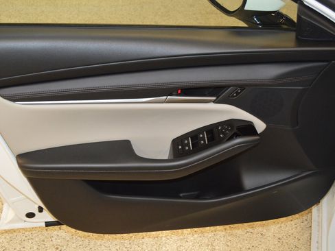 New 2026 MAZDA MAZDA3 2.5 S Sedan w/ Preferred Pkg image 13