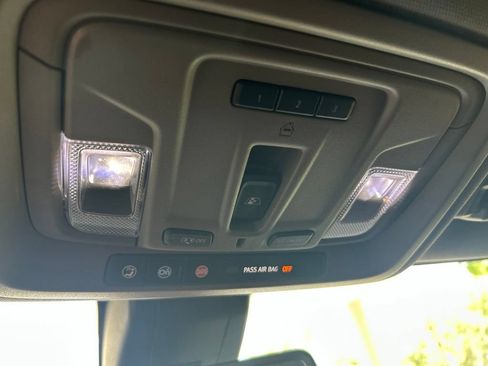 Used 2021 GMC Sierra 1500 SLT w/ SLT Premium Plus Package AWD/4WD image 45