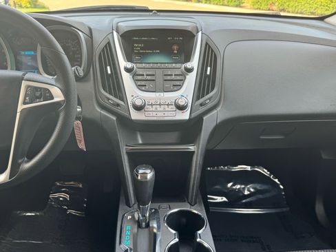 Used 2016 Chevrolet Equinox LT FWD image 27