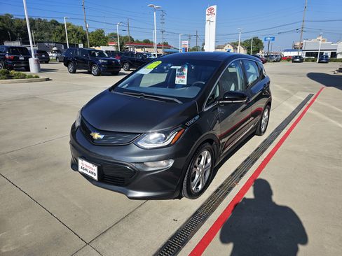 Used 2019 Chevrolet Bolt LT image 11