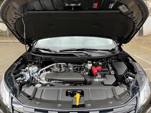 New 2026 Nissan Rogue SV image 28