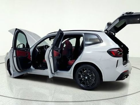Used 2024 BMW X3 sDrive30i w/ M Sport Package RWD image 16