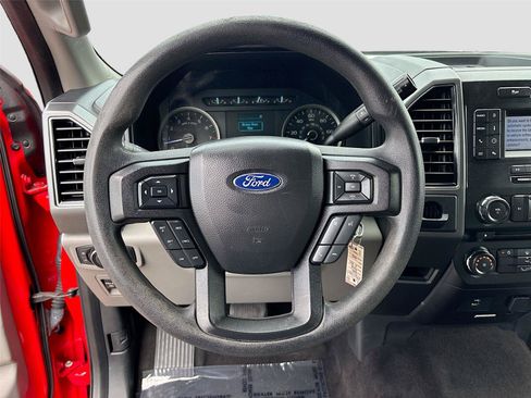 Used 2018 Ford F150 XLT RWD image 11
