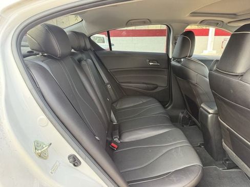 Used 2020 Acura ILX FWD image 29