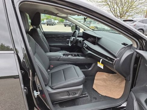 New 2026 Nissan Murano SV AWD/4WD image 10
