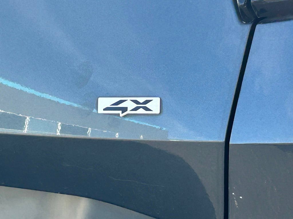 Used 2023 Kia Sportage LX AWD/4WD image 4