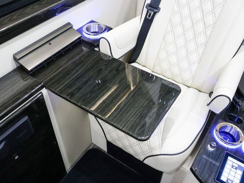 Used 2024 Mercedes-Benz Sprinter 3500 image 53