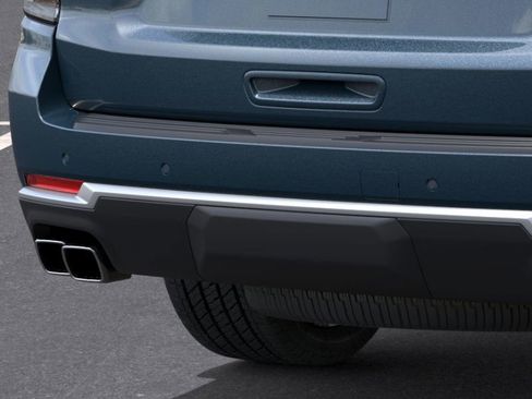 New 2026 Chevrolet Suburban High Country image 15